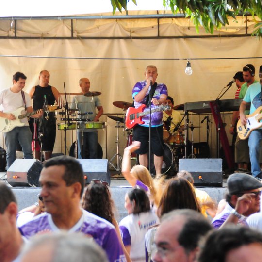 #22175 Encontro de ex-alunos reúne 1400 pessoas