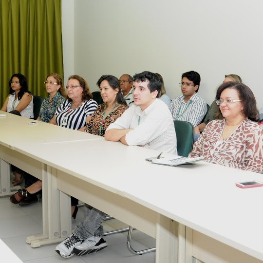 #22282 Pós-Doutor em Qualidade de Vida fala aos servidores da Reitoria