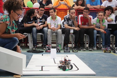 Foto da II Olimpíada de Robótica do IFRN, realizada no Campus Parnamirim.