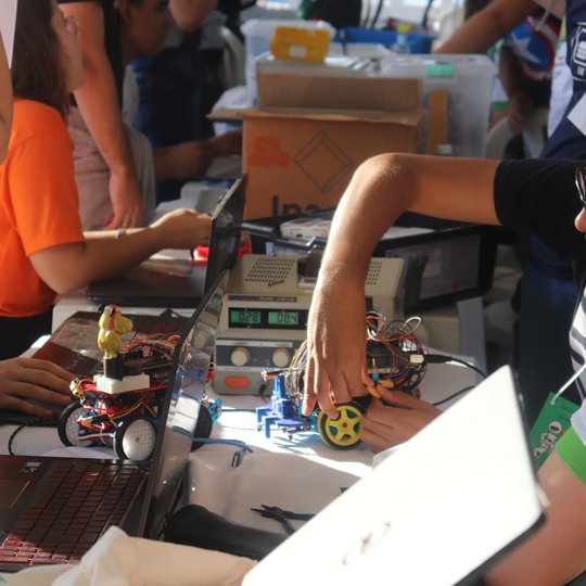 #22822 Olimpíada de Robótica promove cultura científica e o trabalho em equipe