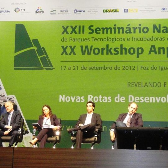 #23127 Incubadoras são tema de Seminário Nacional em Foz do Iguaçu