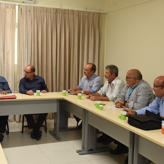 #23561 Reitor dá posse a conselheiros da Fundação de apoio ao IFRN