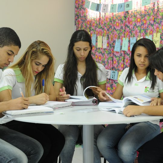 #24062 Estudantes podem participar de Concurso Internacional de redação de cartas