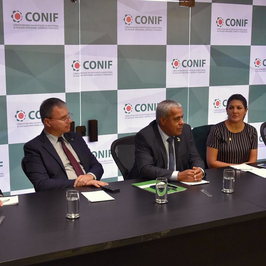#24113 IFRN participa de reunião no Conif sobre assessoria parlamentar