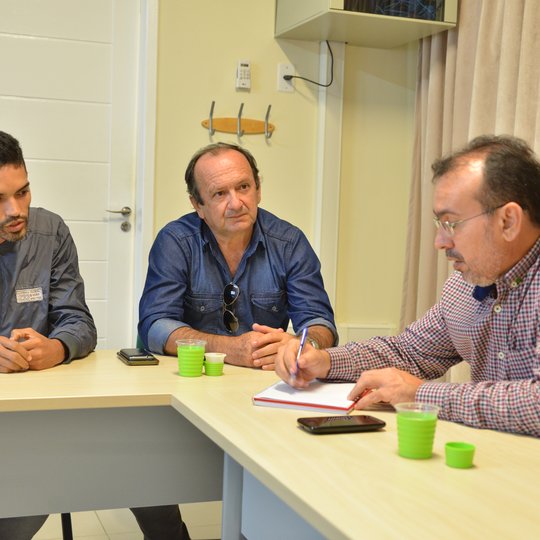 #24239 Gabinete recebe a visita do prefeito de Touros