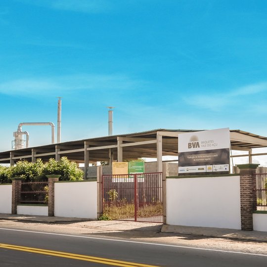 #24261 Fábrica de combustível alternativo é inaugurada hoje (26) no Campus Ipanguaçu