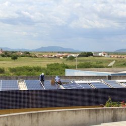 #24407 Campus Pau dos Ferros recebe usina fotovoltaica