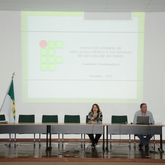 #24504 Seminário sobre cursos técnicos e superiores acontece na Reitoria