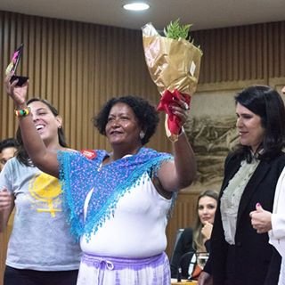 #25485 Professora do IFRN recebe homenagem na Câmara pelo Dia Internacional da Mulher