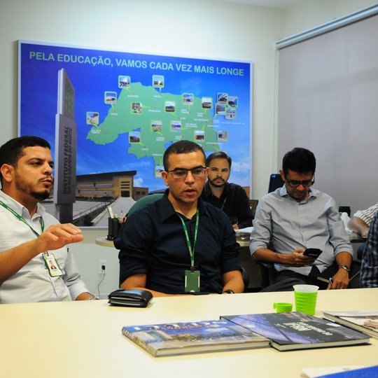 #25540 Professores do IFRN apresentam a dirigentes da Reitoria ferramenta para gestão de projetos