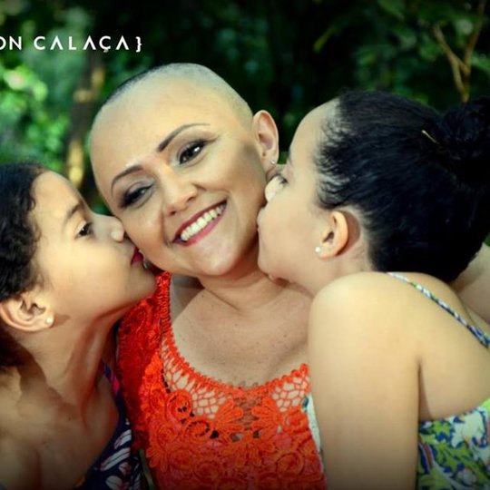 #25575 Campus adere ao "Outubro Rosa" contando histórias de quem enfrentou o câncer de mama