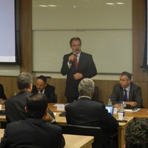 #25862 MEC e Conif debatem proposta de carreira para os professores