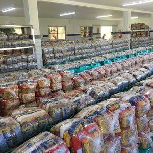 #26622 Campus entrega mil cestas básicas a estudantes