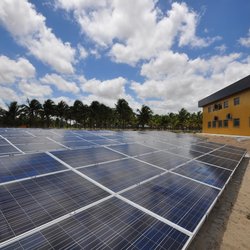 #27159 Usina solar do Campus Canguaretama entra em funcionamento