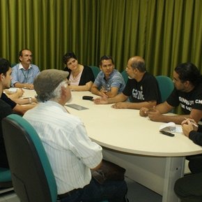 #27900 Reitoria e comando de greve definem serviços essenciais