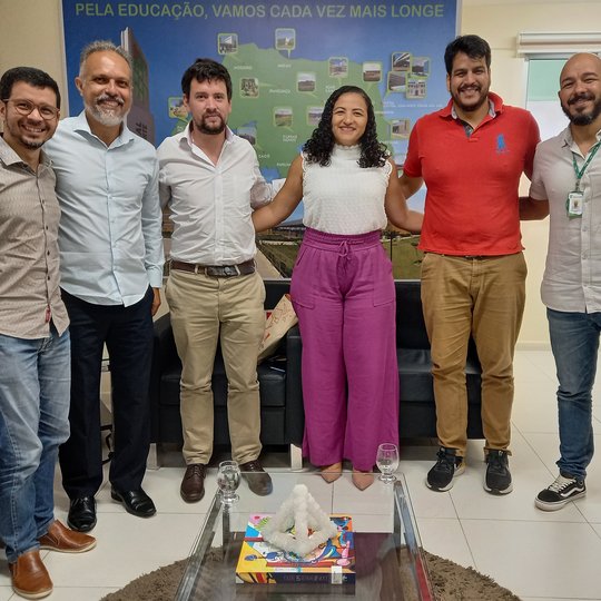 #28479 Reitoria do IFRN recebe visita de professor da Universidad Tecnológica del Uruguay