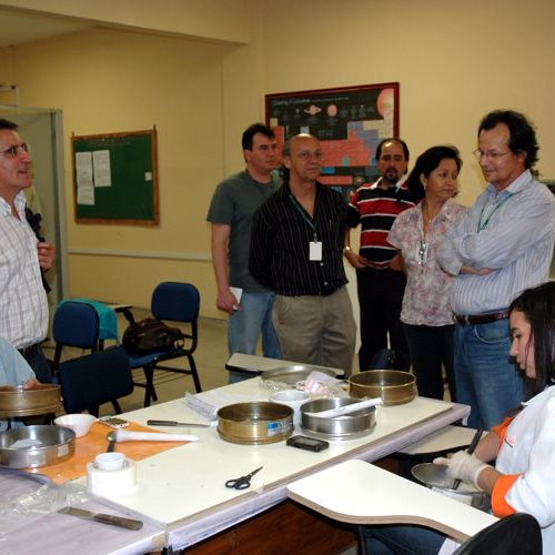 #29164 Campi recebem visitante de universidade portuguesa