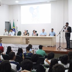 #29590 Campus São Gonçalo realiza seminário sobre TI e comunicação