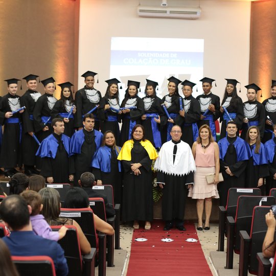 #29743 Novos profissionais de Química e TADS são graduados