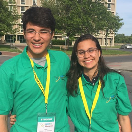 #30071 Alunos apresentam projeto que usa fibra da casca do coco verde nos EUA