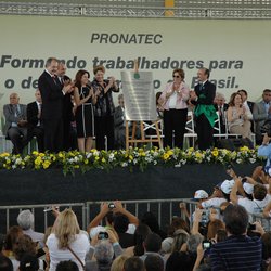 #30112 Dilma inaugura três câmpus do IFRN e entrega certificados do Pronatec