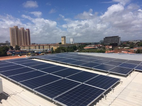 Placas fotovoltaicas estão instaladas em diversos campi do IFRN