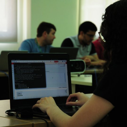 #30799 Capacitação com profissionais de TI acontece na Reitoria