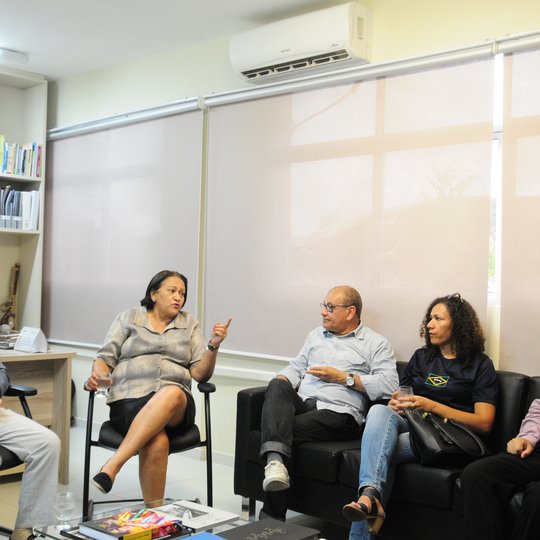 #30827 Reitoria do IFRN recebe visita de senadora da república