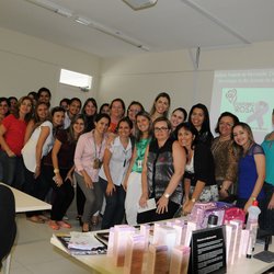 #30989 Servidoras do IFRN participam de ação sobre o câncer de mama
