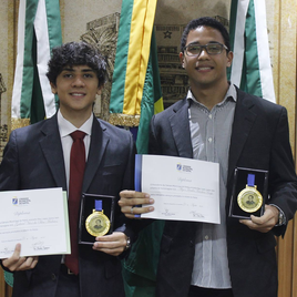 #31001 Estudantes recebem Medalha Câmara Cascudo