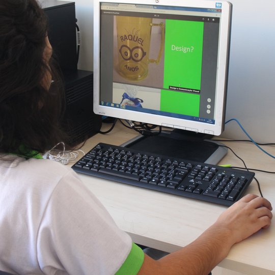 #31852 ITCART seleciona bolsista para realizar trabalhos gráficos