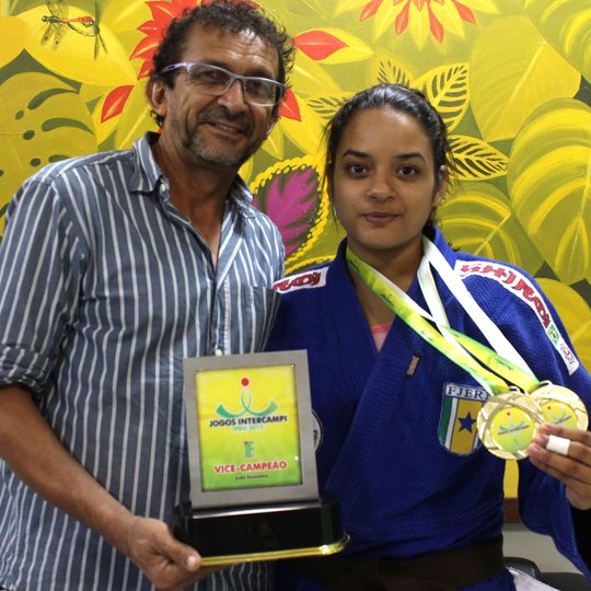 #32277 Aluna do Campus recebe medalha de ouro nos Jogos Intercampi