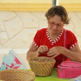#32676 Arte é vendida em forma de Economia Solidária