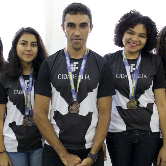 #33058 Equipe de xadrez conquista 3º lugar nos JERNS
