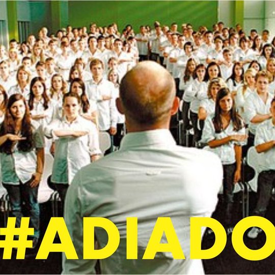#33148 Projeto Re-Vira-Volta adia primeira sessão