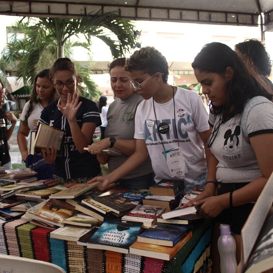#33358 Campus recebe jornada literária