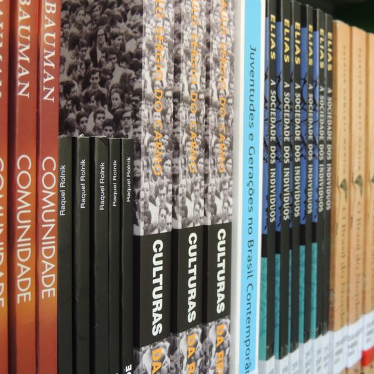 #33463 Está aberto período para indicação de livros para o acervo da Biblioteca Débora Machado