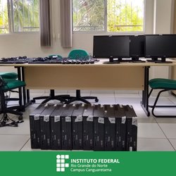 #35197 Campus Canguaretama Realiza Entrega de Doação de Computadores