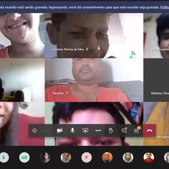 #35717 Equipe multiprofissional realiza momento formativo sobre rotina de estudos