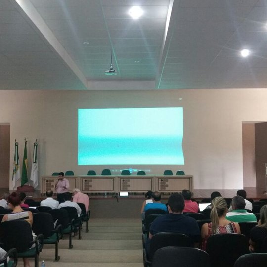 #36119 Campus sedia oficinas dos Planos Municipais de Saneamento Básico