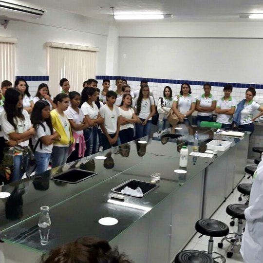 #36711 Visita de alunos da rede municipal de ensino movimenta o Campus