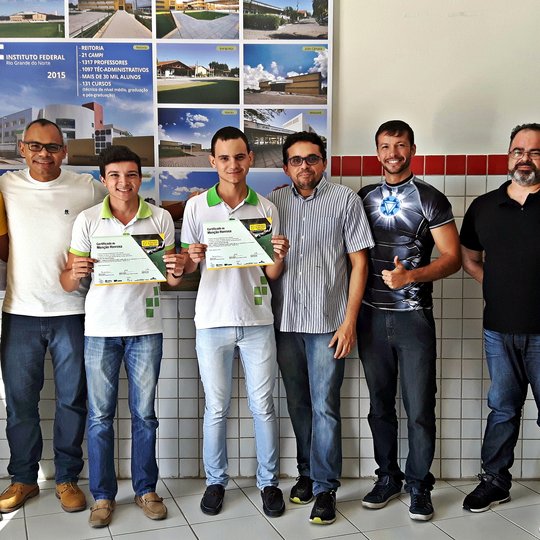 #36879 Alunos do Campus Avançado Lajes recebem menção honrosa da OBMEP