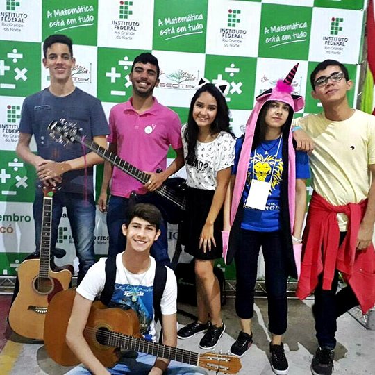 #36974 Núcleo de arte promove show sobre MPB da banda "Mesmo no Escuro"