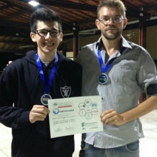 #37372 Projeto " Chuveiro Ecológico Microcontrolado por Celular " é credenciado para a Informatrix Ecuador