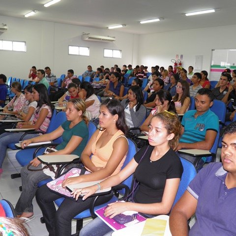 #37771 Aula inaugural marca início do ano letivo 2013.1