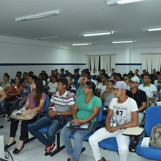 #37792 Seminário de integração para novos alunos do EJA e Subsequente