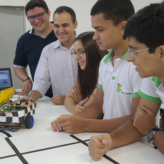 #38752 Venha fazer parte da equipe de Robótica do Campus Santa Cruz