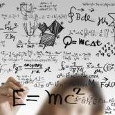 #38808 Licenciatura em Física recebe renovação de reconhecimento de curso.