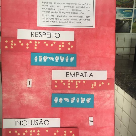 #39337 Campus Nova Cruz realiza a primeira exposição de materiais e recursos para acessibilidade do NAPNE/NC.