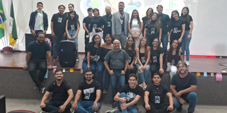 Instituto dialoga sobre a área de jogos digitais com professora da Universidad Estatal Península de Santa Elena